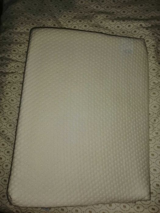 Almofada anti-regugitação