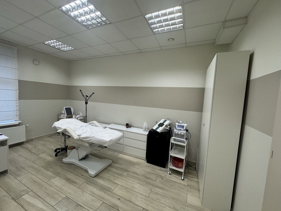 Wynajme gabinet lekarski, kosmetologiczny, specjalistyczny Centrum