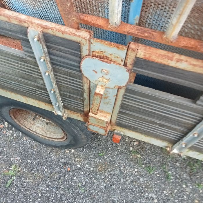 Mazda t300 ligeira