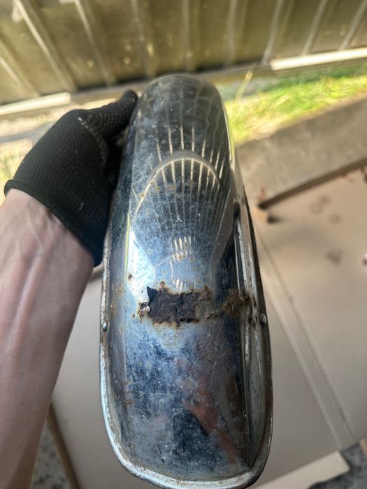 Крило  альфа дельта