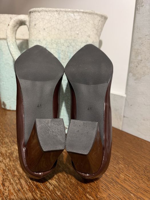 Nowe buty czółenka