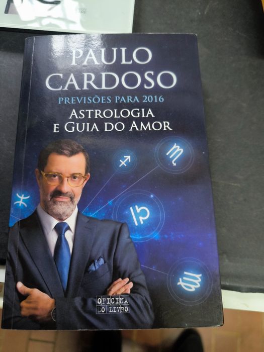 Livro astrologia e guia do amor 
O d