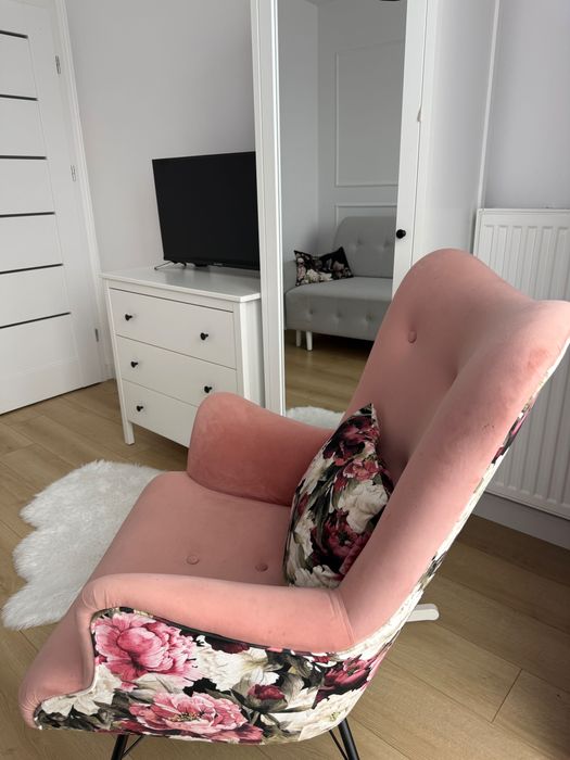 Fotel bujany łososiowy