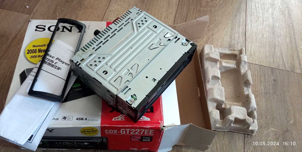 автомагнітола SONY CDX GT227EE MP3 без панелі керування