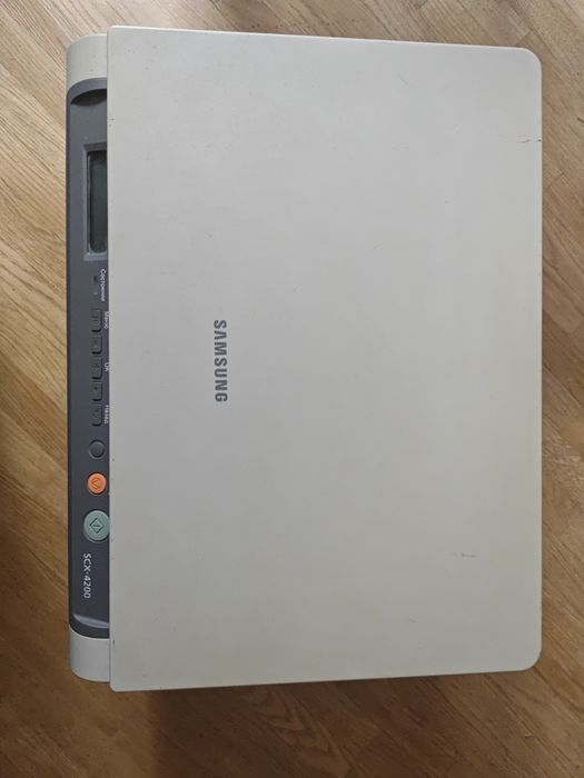 Продам надійний Samsung SCX-4200 Cамсунг 3 в 1 копір, сканер, принтер