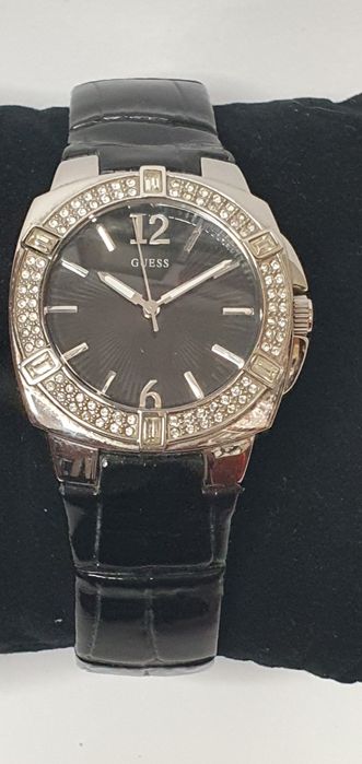 Guess zegarek szwajcarski damski