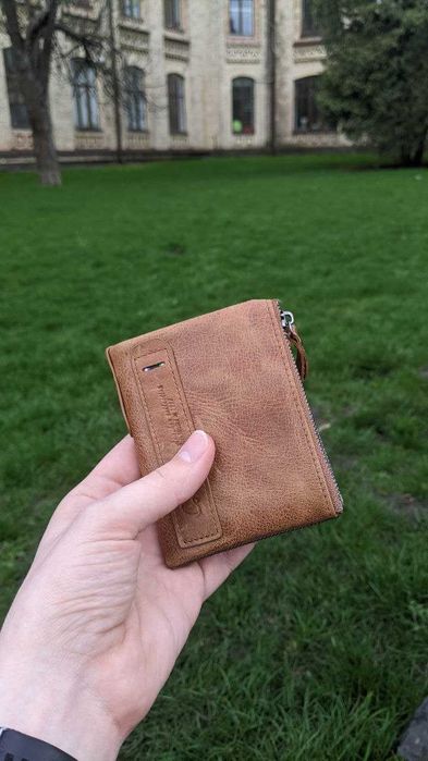 Небольшой кожаный кошелёк мужской, винтажный.