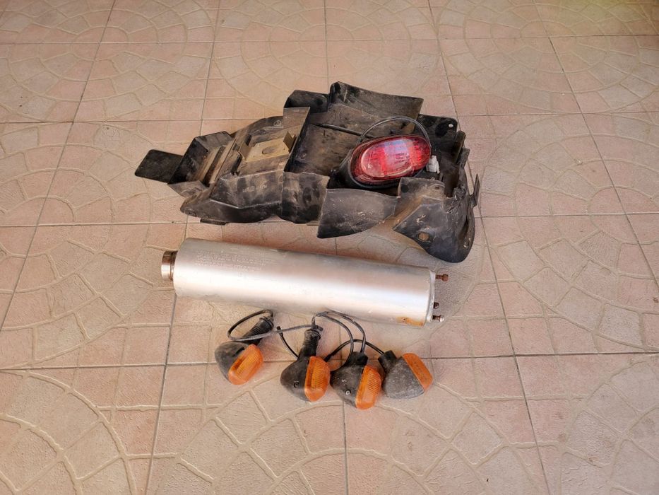 Peças GSXR 600 srad