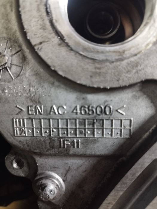 Peças de Motor BMW 1.6 116CV de 2013 (F20) N47D16A