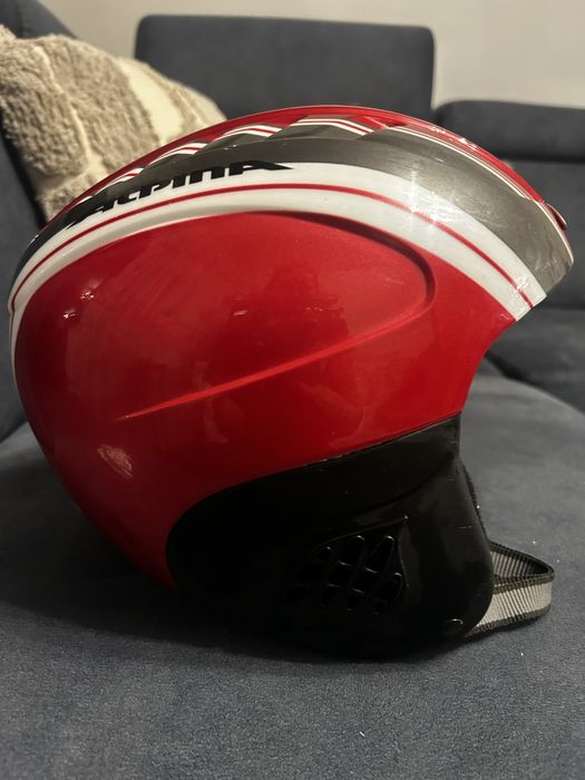 Kask narciarski młodzieżowy