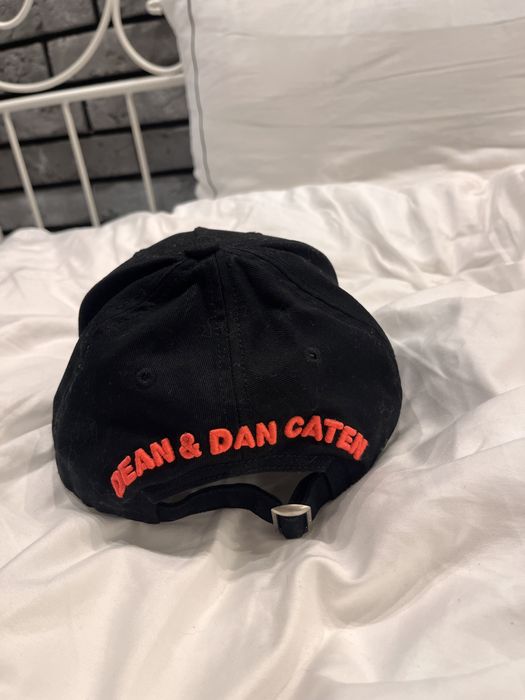 czapka z daszkiem dsquared2