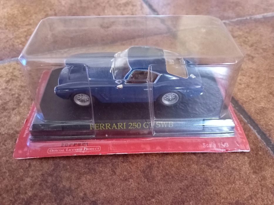 Ferrari, miniaturas vários modelos, ver fotos