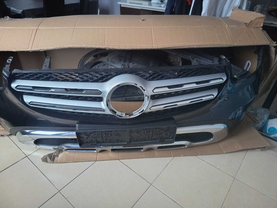 Grelha e Para choques Mercedes GLC Original
