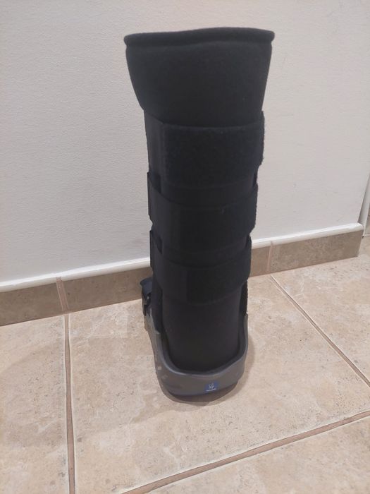 Bota Walker - com pouco uso 

55€