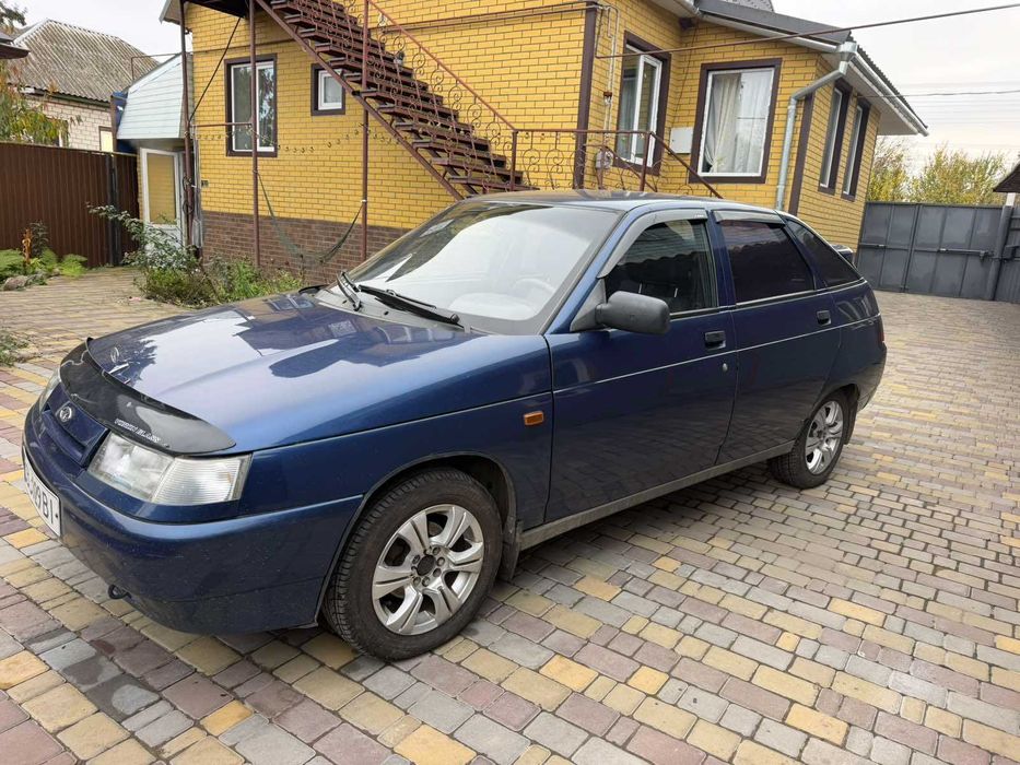 Продам авто ваз 21121
