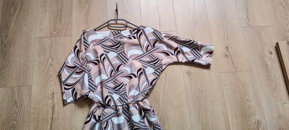 Sukienka kimono L 40