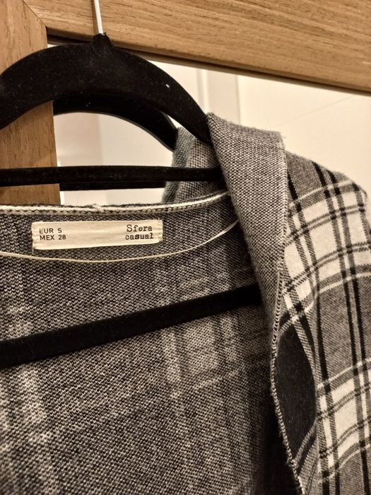 Casaco casual Sfera com capuz S