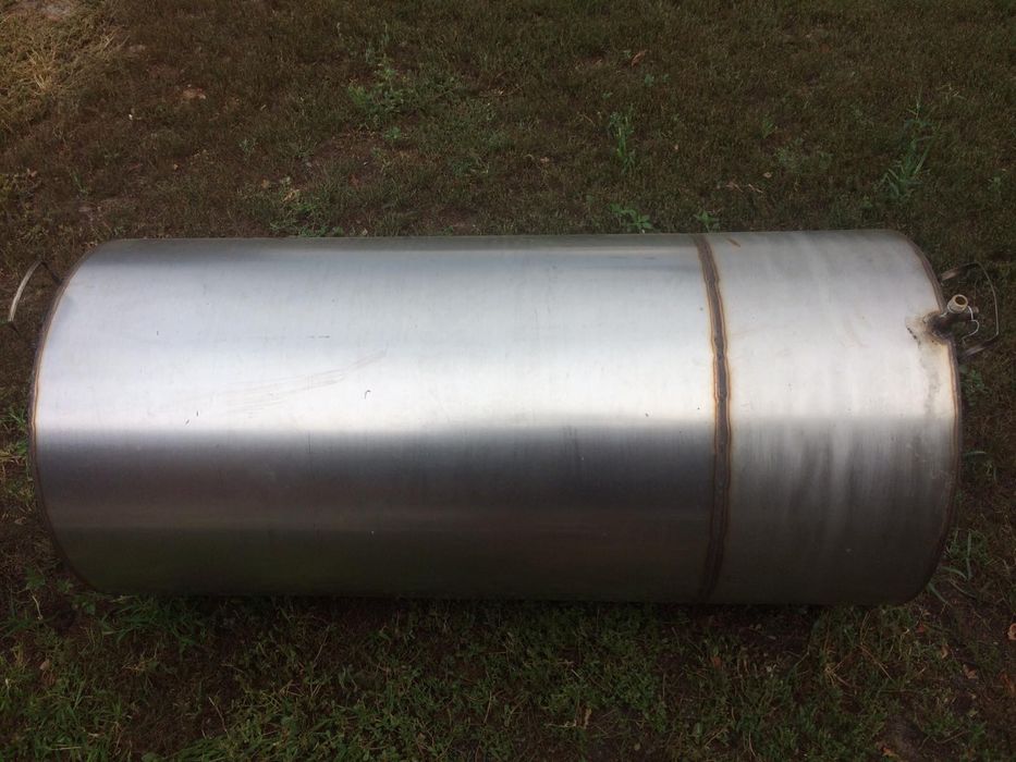 Бак с змеевиком из нержавейки трубы расширительный бак.