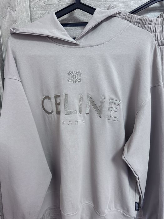 Новий костюм Calvin klein