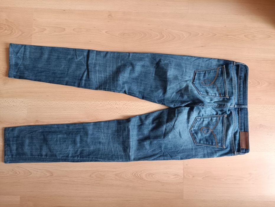 Dżinsy Esprit W28/L32