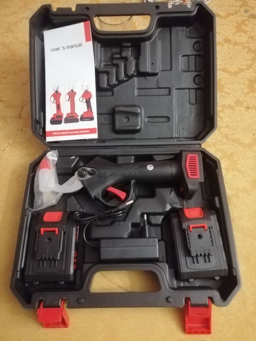 Tesoura de poda eletrica brushless nova