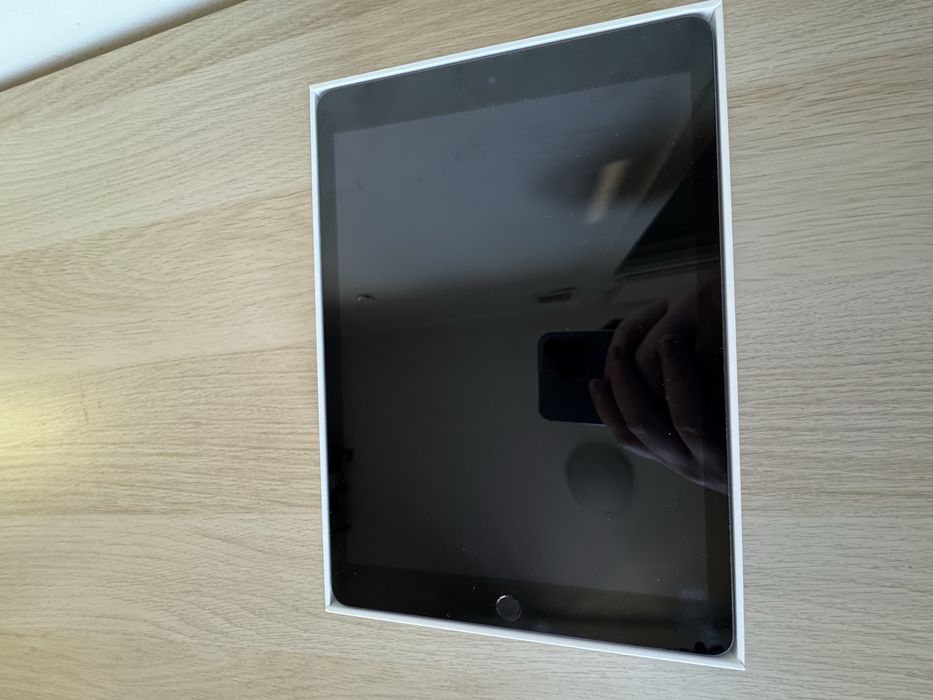Ipad Gen 9 10.2 дюйми 64GB