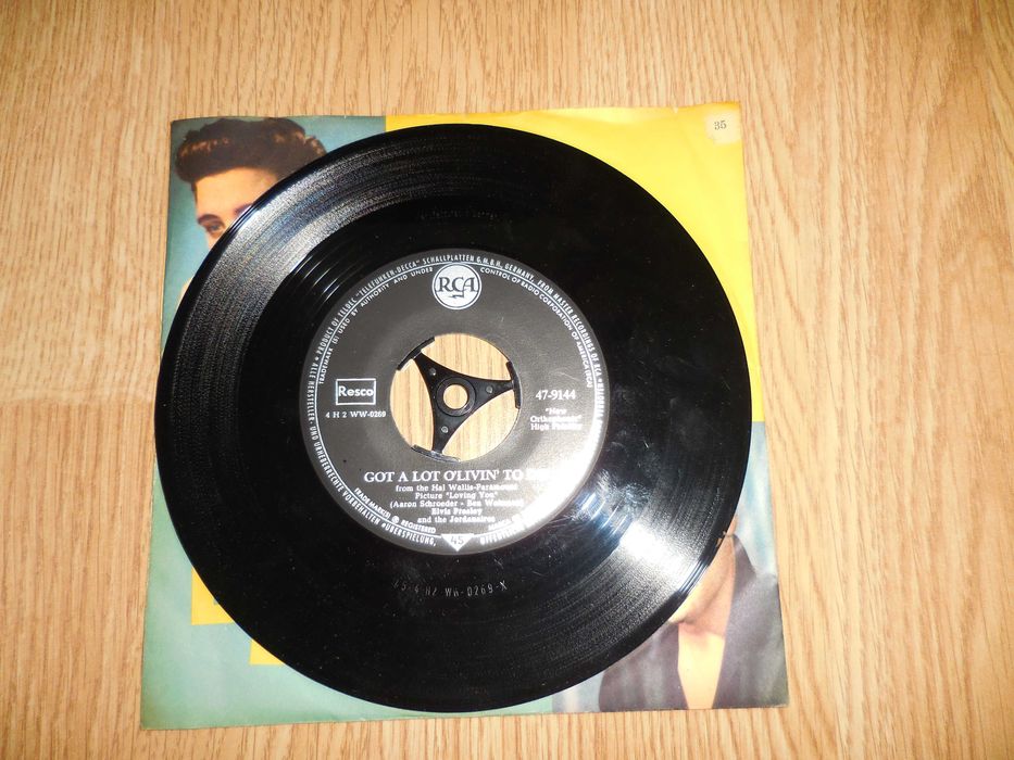 ELVIS PRESLEY 'Party / Got a lot o'livin' to do'
