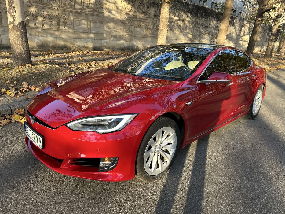Tesla Model S  2019 Long Range Dual Motor