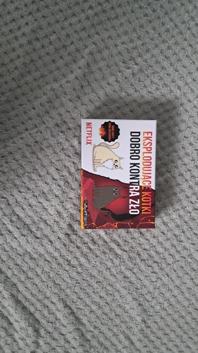 Eksplodujące kotki DOBRO KONTRA ZŁO gra karciana