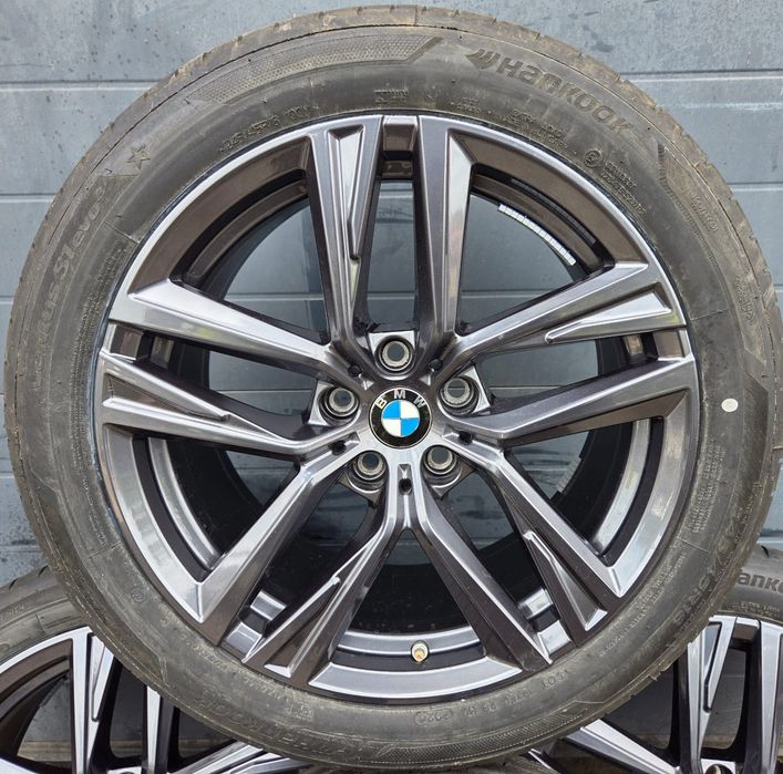 Felgi z oponami Bmw 4 G26 I4 5 G30 8,5x18 ET36 5x112