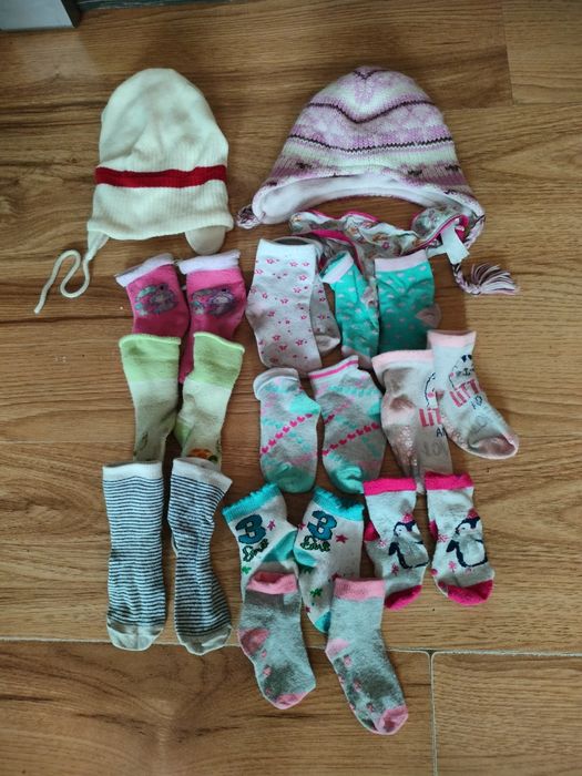 Zestaw skarpet, rajtuz, czapek 80-92