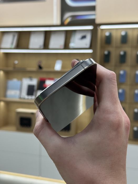 Б/У iPhone 16 Pro 128GB Natural Titanium eSim Рівне Aplio