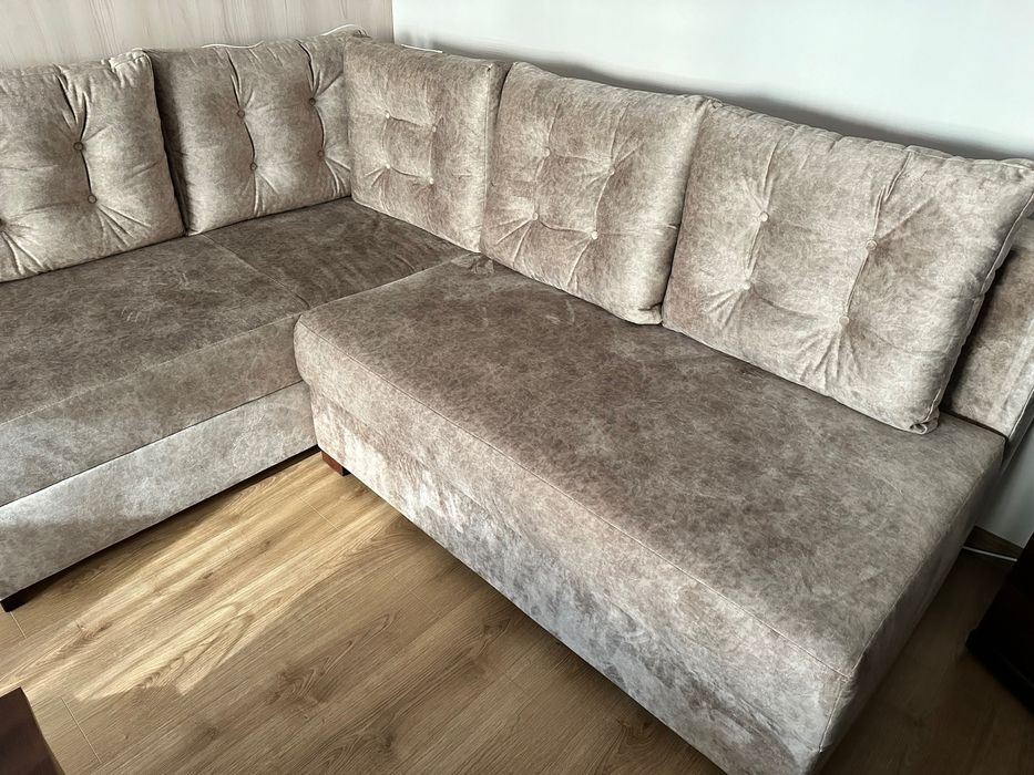 Sofa narożna z funkcją spania
