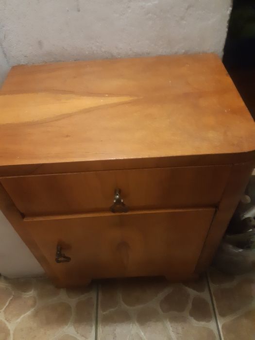 Szafka piekny połysk 2 szt