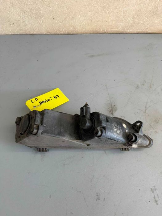 Halogen lewy przód VW Passat B7