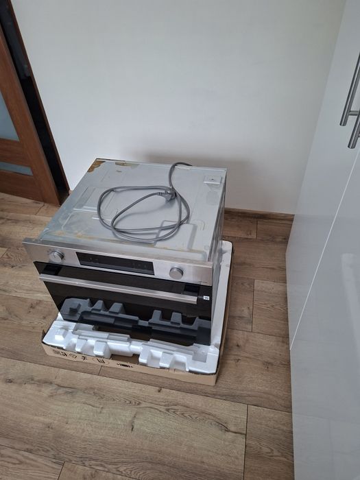 Samsung piekarnik z funkcją mikrofali