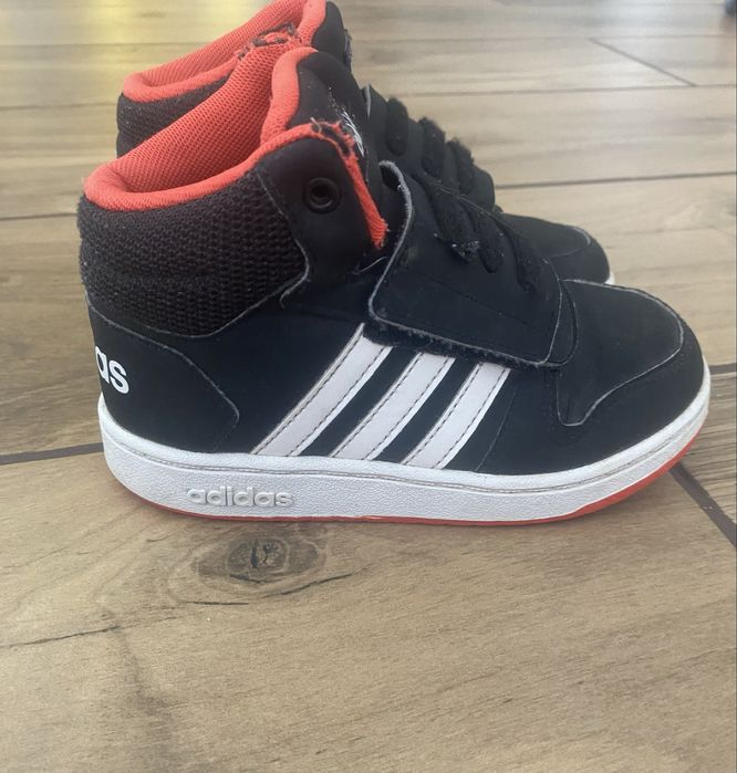 Buty adidas dla chlopca rozmir 26