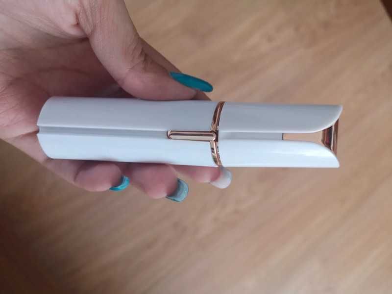 Removedor de pêlos faciais