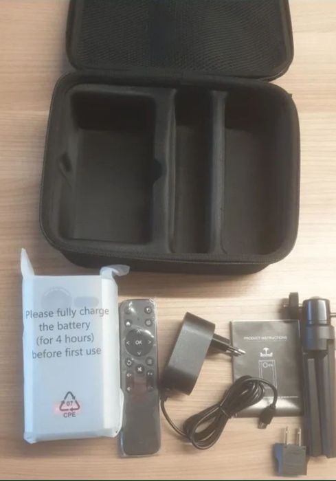 Портативний проектор BYINTEK P70 Mini 3D 8000 mAh