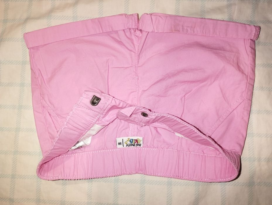 Шорти для дівчинки, розмір 98. Нові