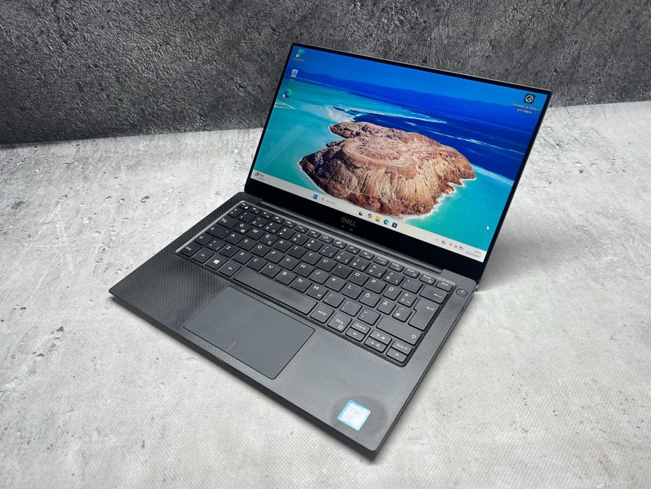 Dell XPS 13 9370 / i7 8550 4.0 GHz / 16GB DDR4 / 512SSD / 13.3FHD /W11