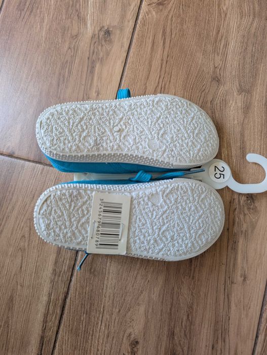 Trampki nowe niebieskie turkusowe 25