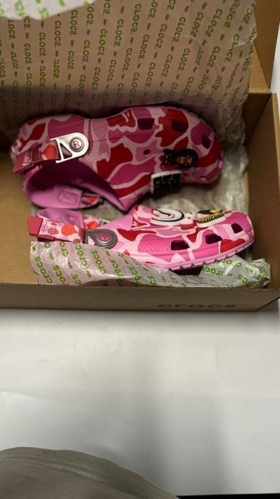 Buty Crocs x BAthing ape pink, rozmiar 36-37