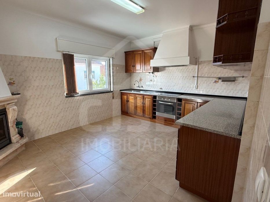 Apartamento T2+1 em Samora Correia