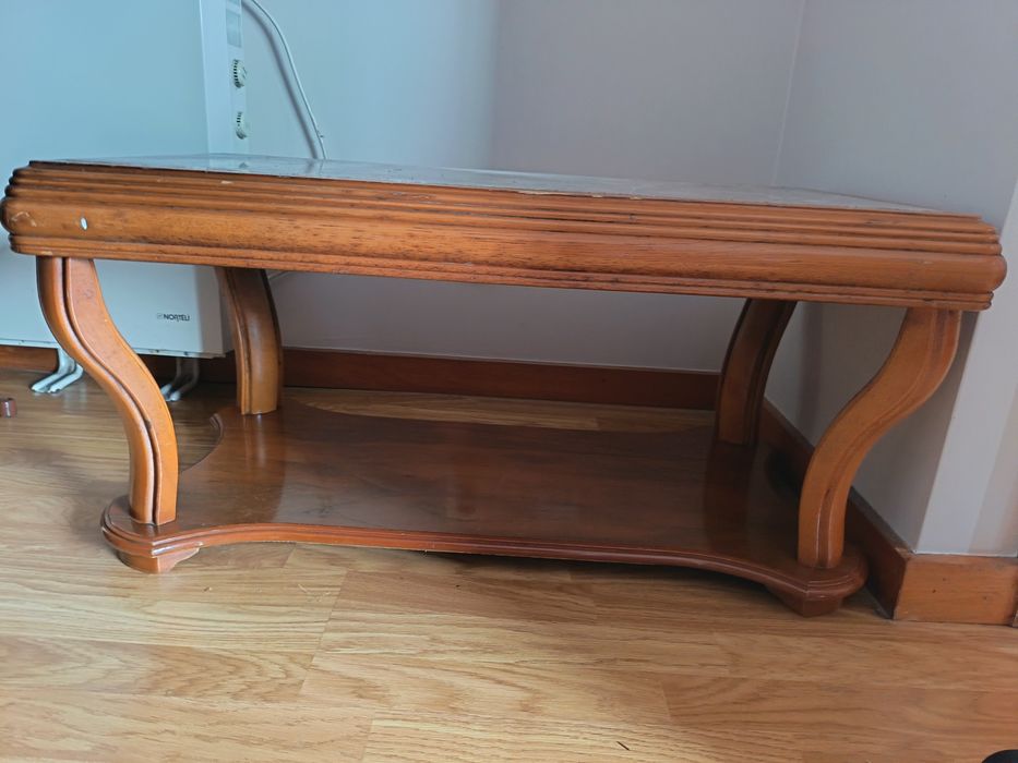Mesa suporte  TV em Mármore e Madeira