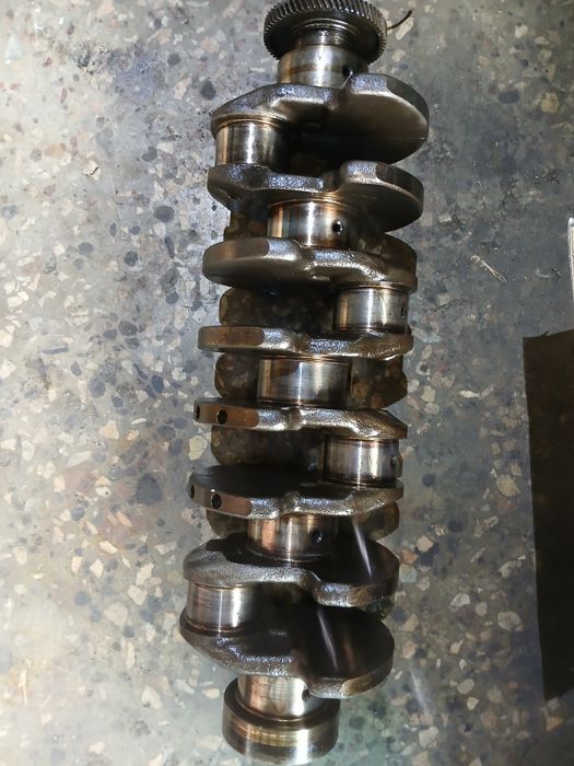 Коленвал.Хендай Терракан.