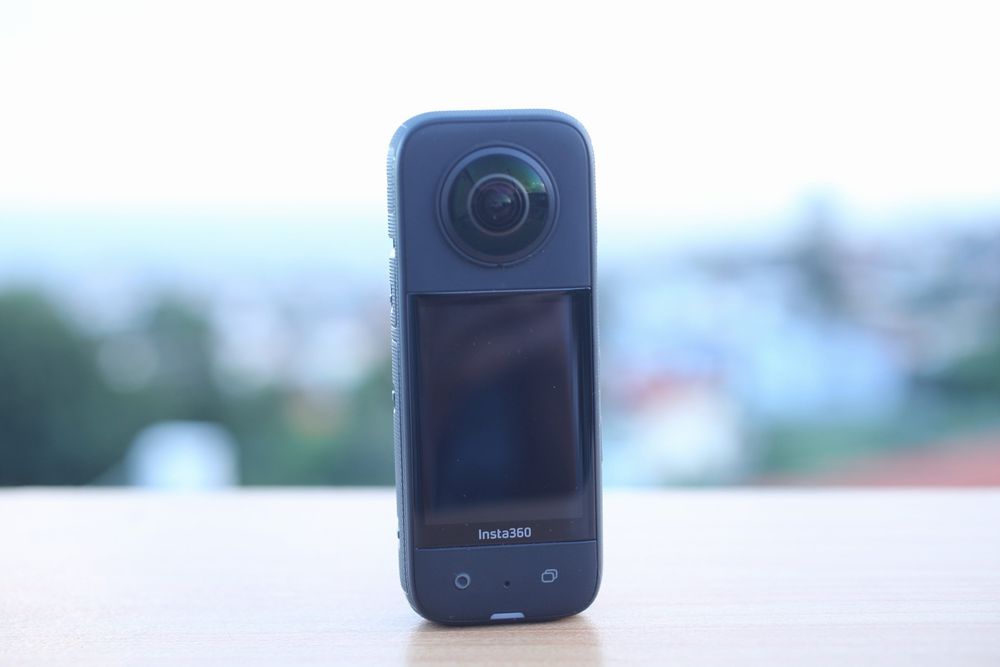 Insta360 X3 com caixa