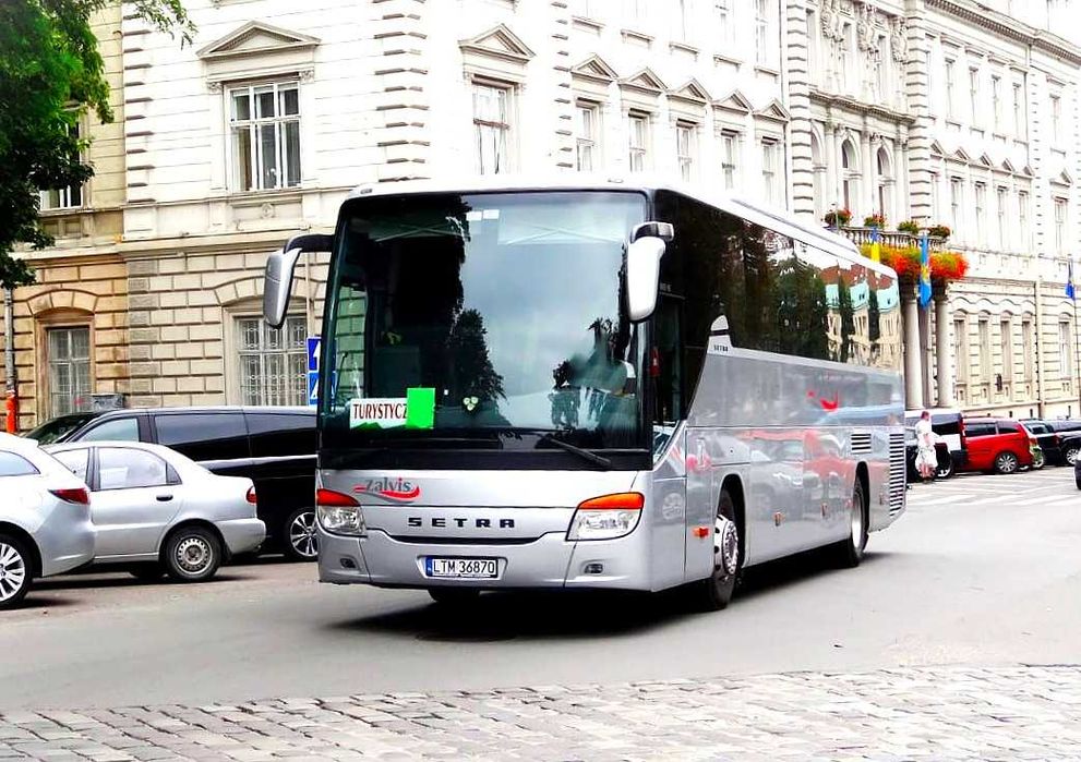 Wynajem busów i autokarów Kraków 9–55 osób | z kierowcą | niskie ceny
