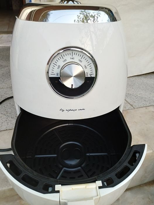 AIR FRYER ideal para fazer grelhados