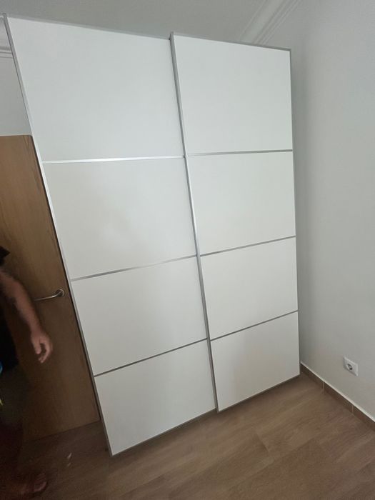 Guarda-roupa ikea